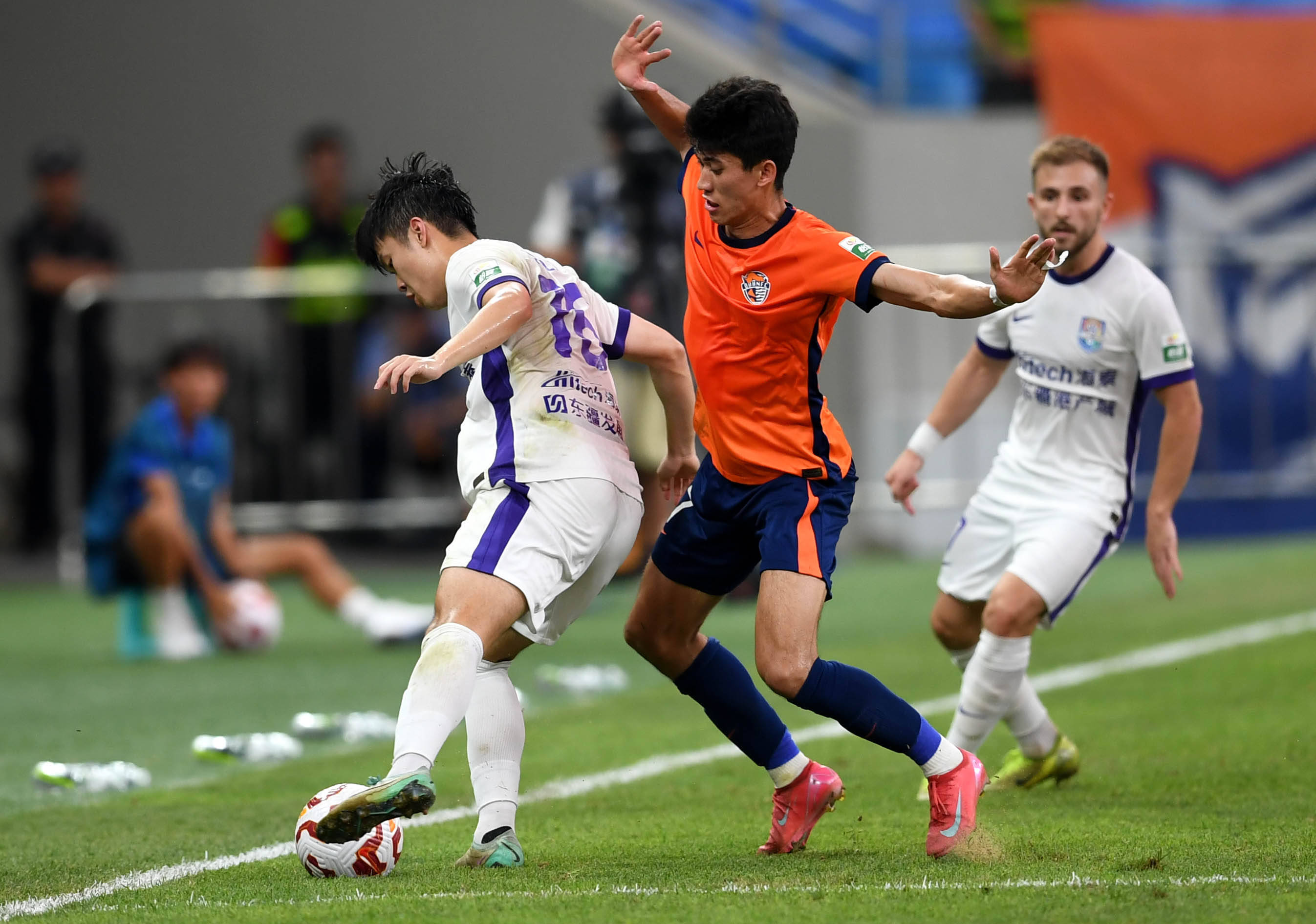 替补控卫与 替补控卫与