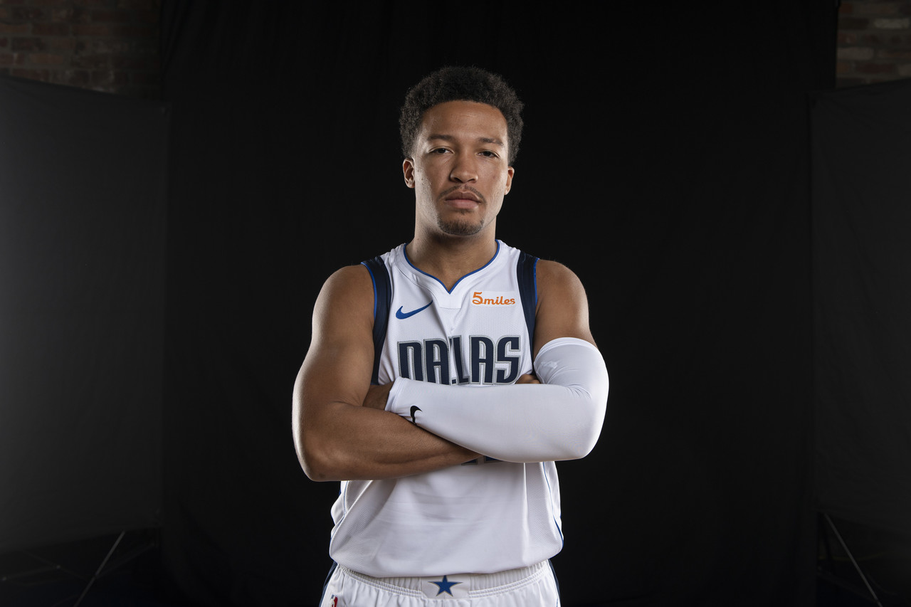 两位数领先 两位数领先