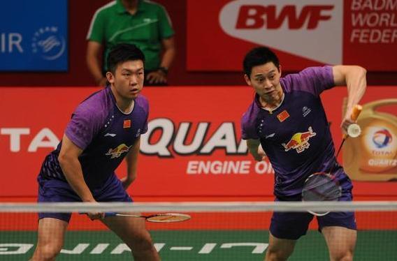 球员传递下 球员传递下